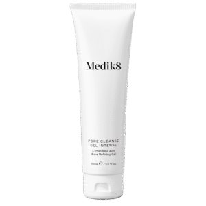 Medik8 Pore Refining Gel Cleanser bij LW Beauty Clinic in Zevenaar